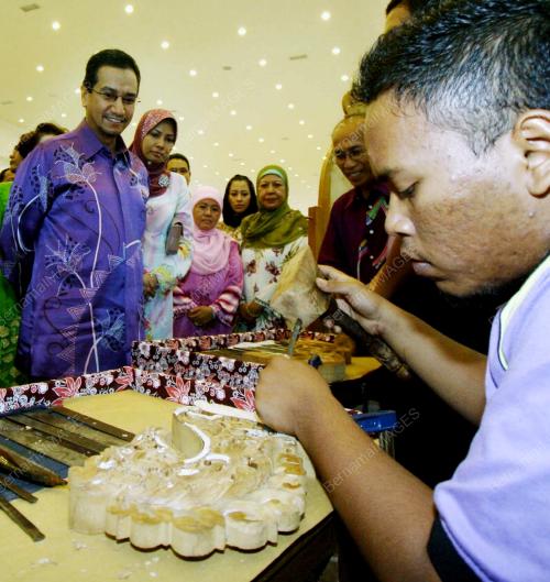 TUANKU MIZAN ZAINAL ABIDIN