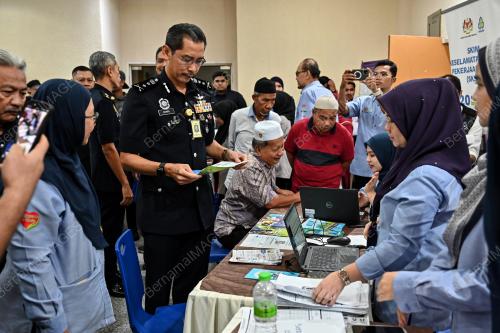 DATUK MOHD KHAIRI KHAIRUDDIN