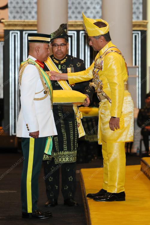 SULTAN MIZAN ZAINAL ABIDIN