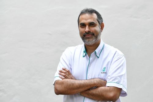 DR SALMAN HUSSAIN INAYAT HUSSAIN