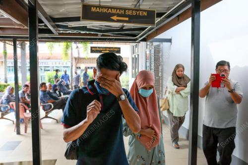 MAHKAMAH SESYEN KEMAMAN