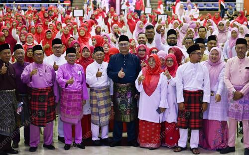 DATUK SERI DR SHAMSUL ANUAR NASARAH
