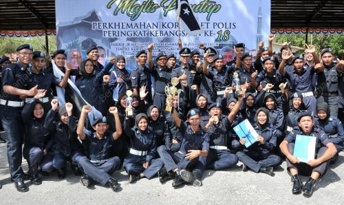 TR03_28092016_KADET_POLIS