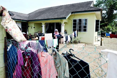 TR03_29122012_BANJIR_SURUT
