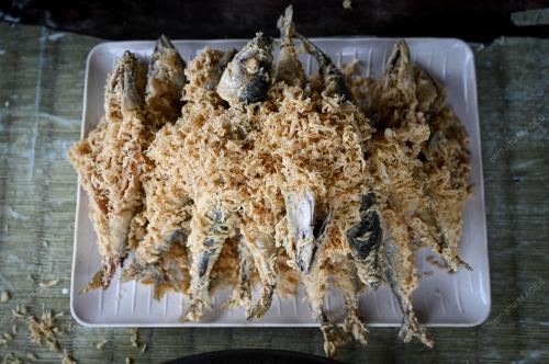 IKAN CELUP TEPUNG