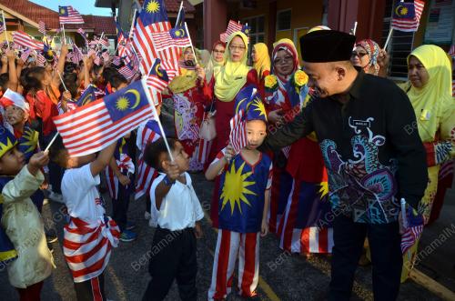 TR03_30082018_DR_MASZLEE