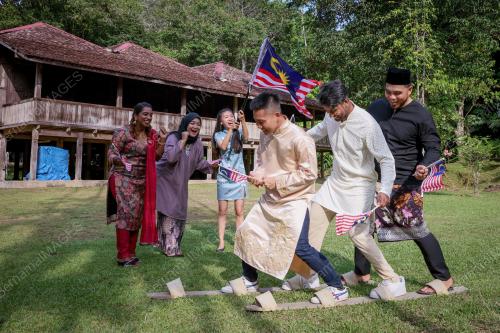 PERPADUAN_KAUM
