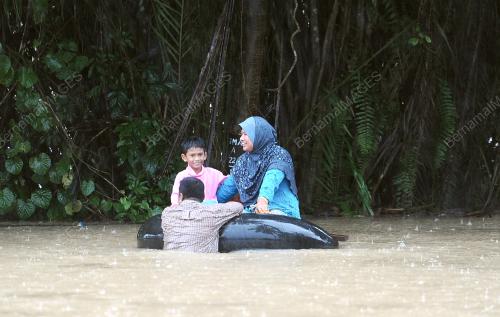 TR03_31122016_BANJIR