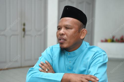 MOHD FAUZI MANSOR