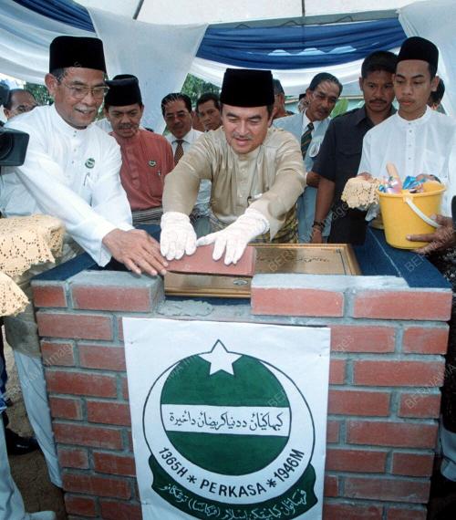 TPM - LETAK BATU ASAS