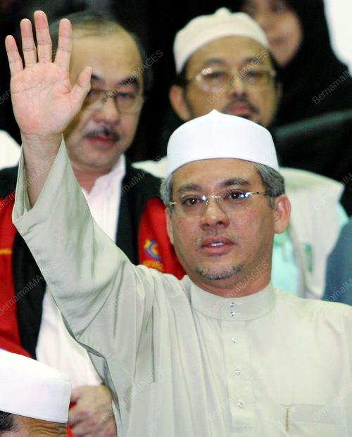 MOHD ABDUL WAHID ENDUT