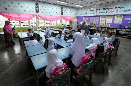 TR04_01012018_SEKOLAH