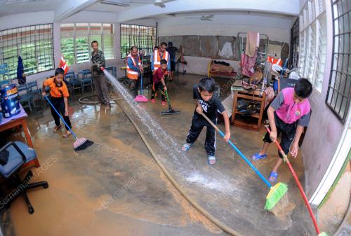 TR04_02012017_BANJIR