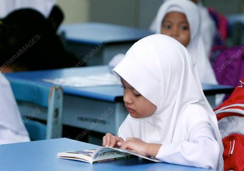 TR04_03012012_BUKA_SEKOLAH