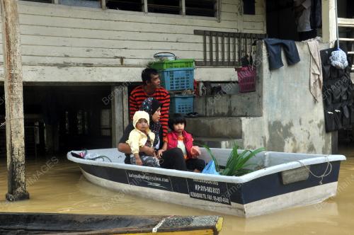 TR04_03012018_BANJIR