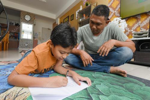 SARJAN MOHD AMIR AZRIN MOHD AZAHA