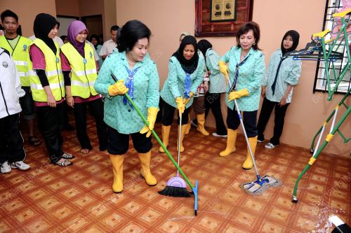 TR04_04012013_ROSMAH_BERSIH