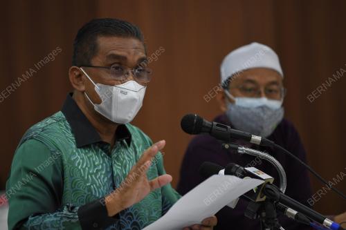 DATUK SERI TAKIYUDDIN HASSAN