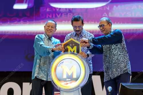 TAN SRI MOHD ZUKI ALI
