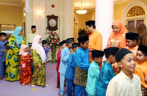SULTAN MIZAN ZAINAL ABIDIN