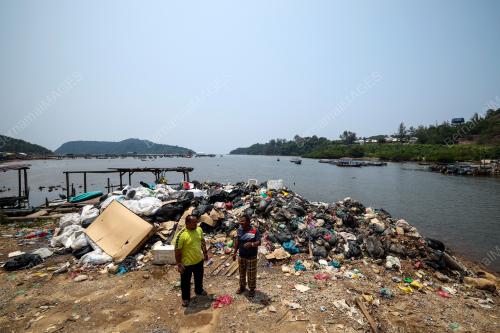 MASALAH SAMPAH DI KAMPUNG BARU PULAU REDANG