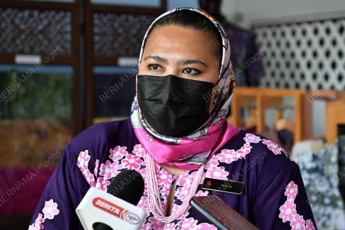 FAZLIN MOHAMAD ZAKI