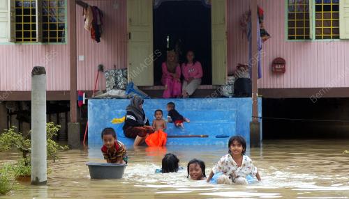 BANJIR DI BESUT