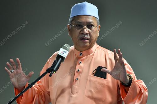 TAN SRI ANNUAR MUSA