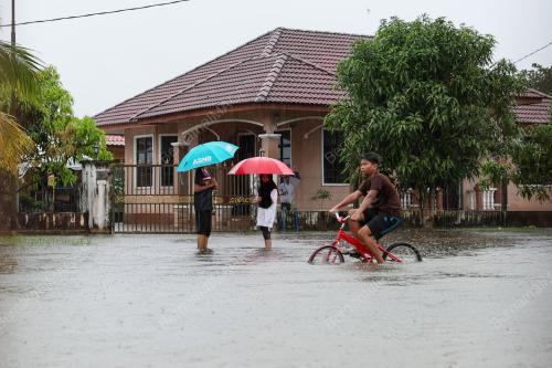 BANJIR KILAT