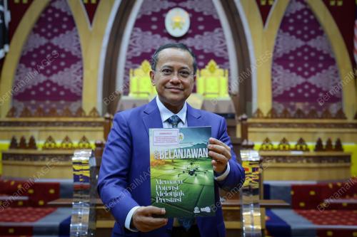 DATUK SERI DR AHMAD SAMSURI MOKHTAR