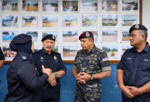 DATUK SERI AYOB KHAN MYDIN PITCHAY