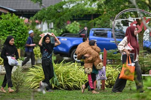 PASOR PERCUMA GANU KITE