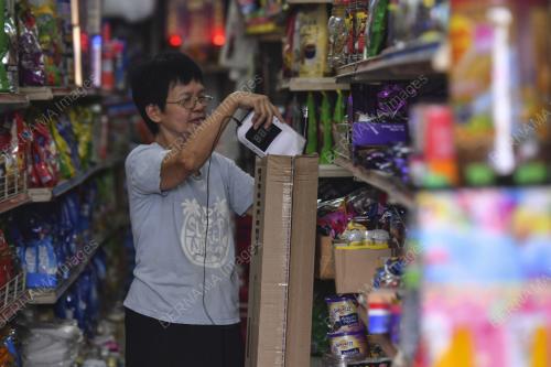 PEMERIKSAAN SUHU BADAN DIMANSUHKAN