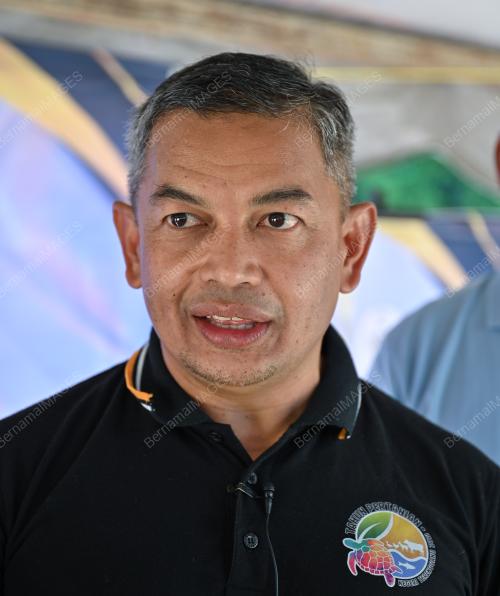 DR AZMAN IBRAHIM