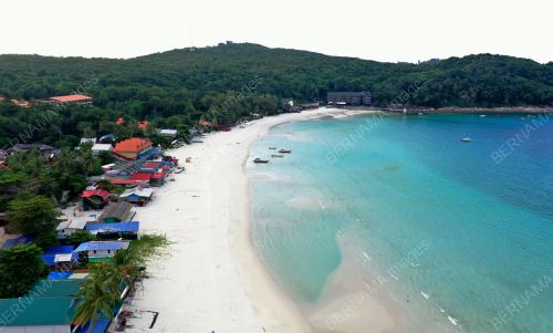 TR04_11082021_AKTIVITI_PELANCONGAN