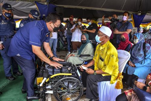 TAN SRI MOHD ZUKI ALI