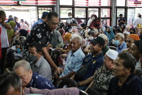 DATUK ROSOL WAHID