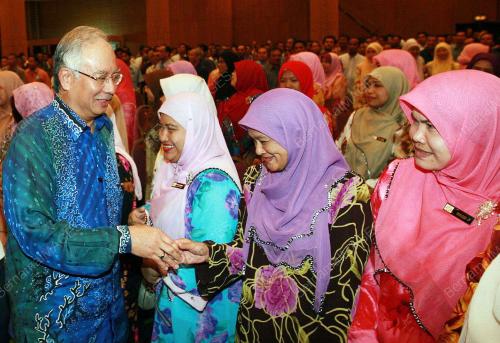 MOHD NAJIB TUN RAZAK