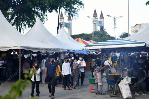 TINJAUAN BAZAR RAMADAN