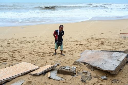 HAKISAN PANTAI