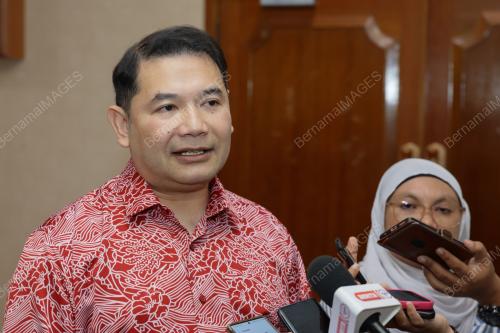 RAFIZI RAMLI
