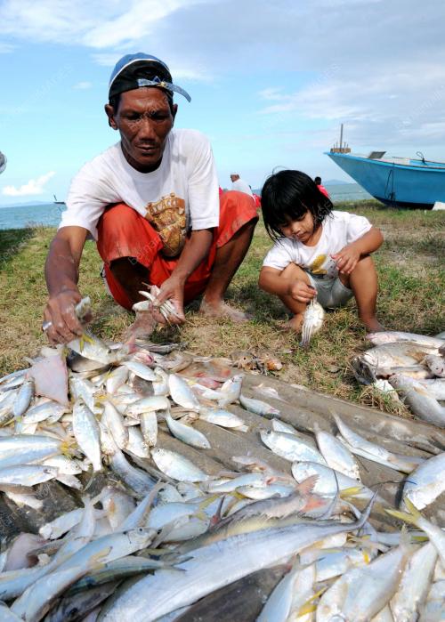 TR04_16012012_NELAYAN