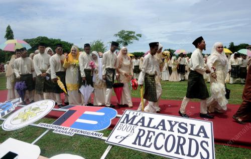 TR04_16092017_KAHWIN_PERDANA_BN201709064836