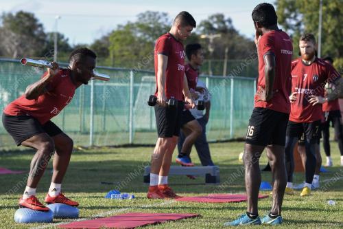 TR04_16102018_LATIHAN_BOLA_BN201810150887