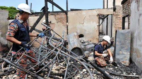 TR04_18082015_RUMAH_TERBAKAR
