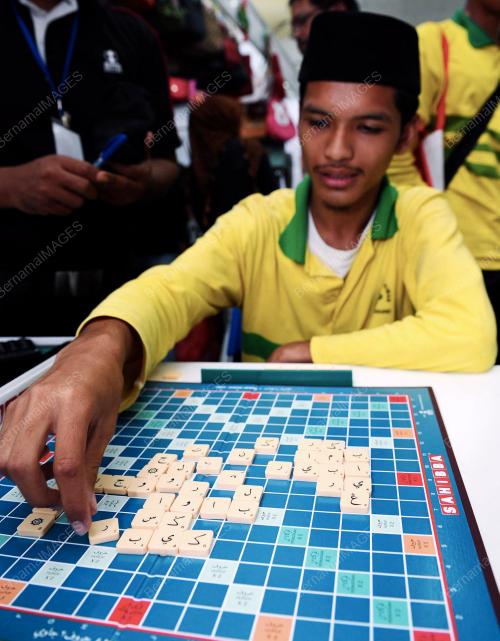 TR04_18102012_KARNIVAL_JAWI