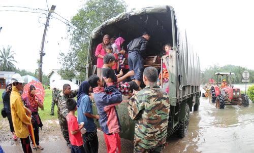 TR04_18122014_BANJIR