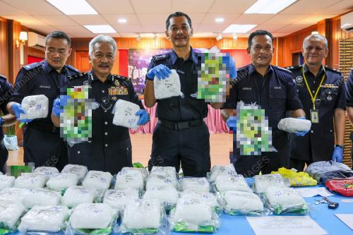 DATUK MOHD KHAIRI KHAIRUDIN