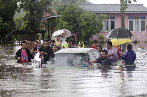 TR04_20112014_BANJIR