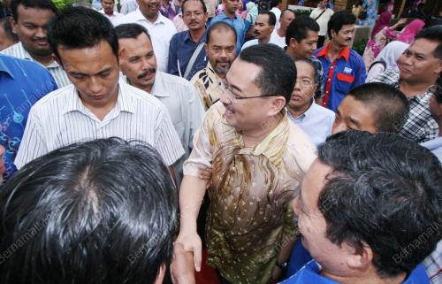 WAN AHMAD FARID WAN SALLEH